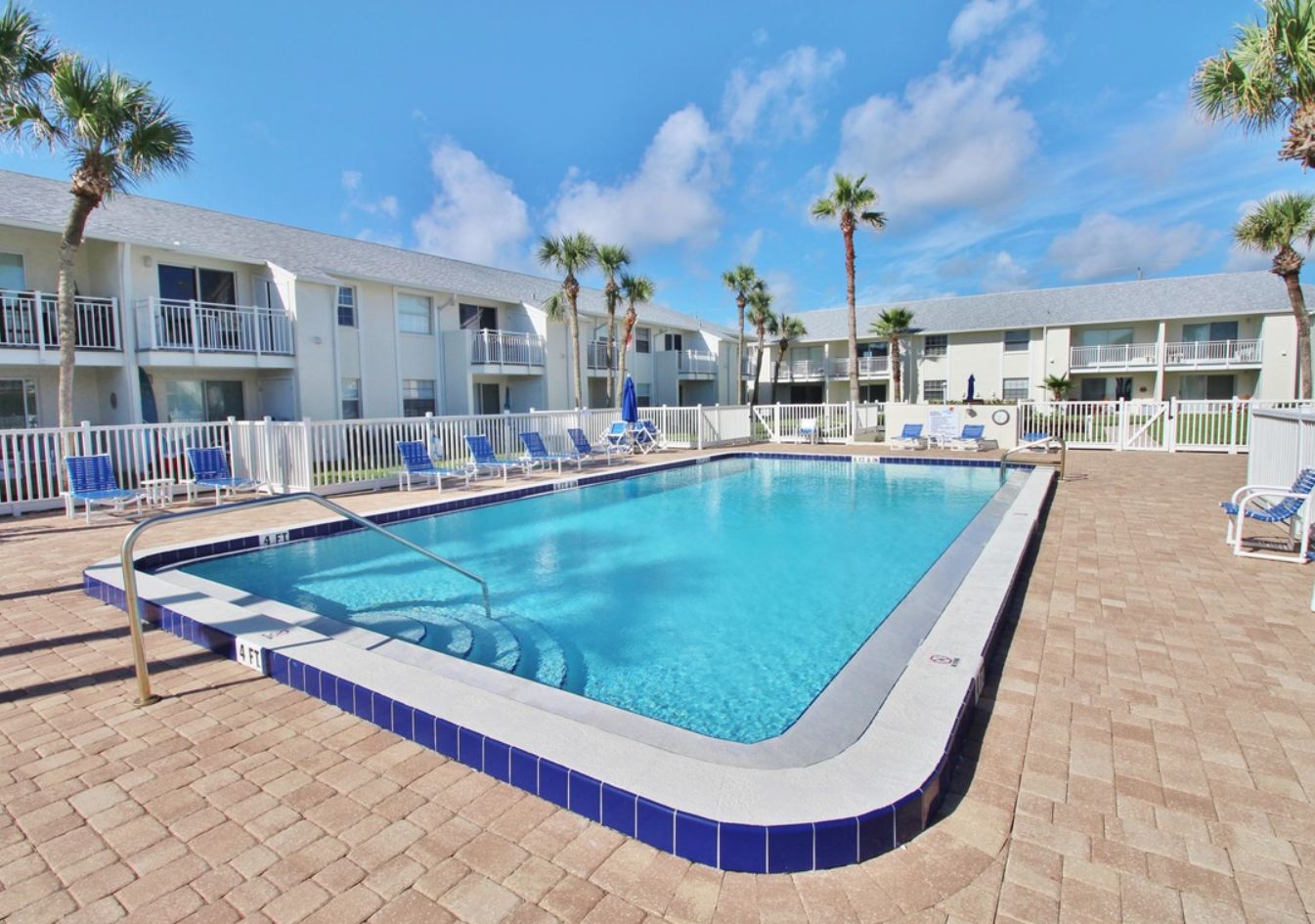 Resort Colony Beach Club